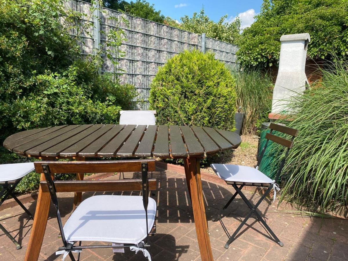 Hotel Wurster Kroog Μπρέμερχαφεν Εξωτερικό φωτογραφία