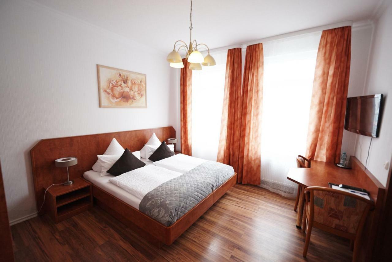 Hotel Wurster Kroog Μπρέμερχαφεν Εξωτερικό φωτογραφία