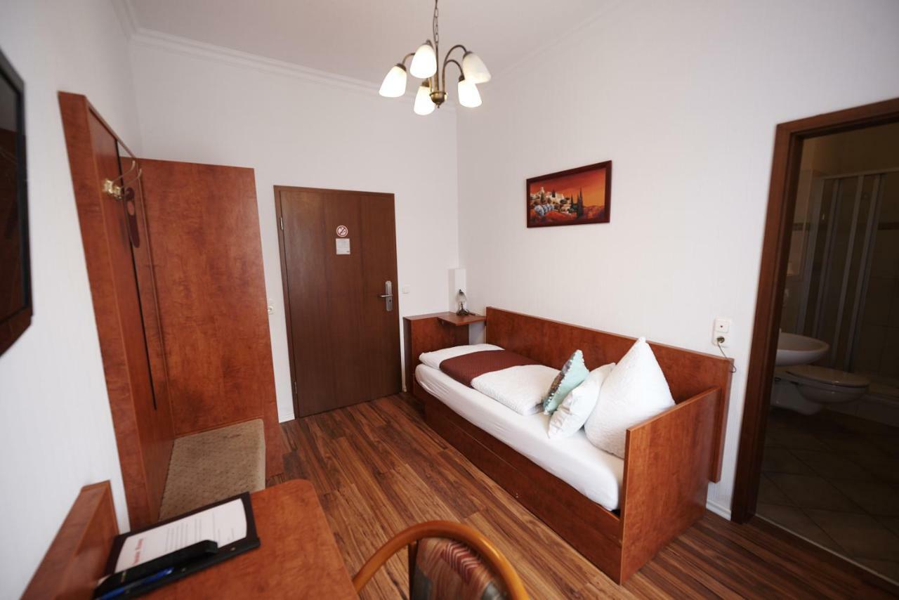 Hotel Wurster Kroog Μπρέμερχαφεν Εξωτερικό φωτογραφία