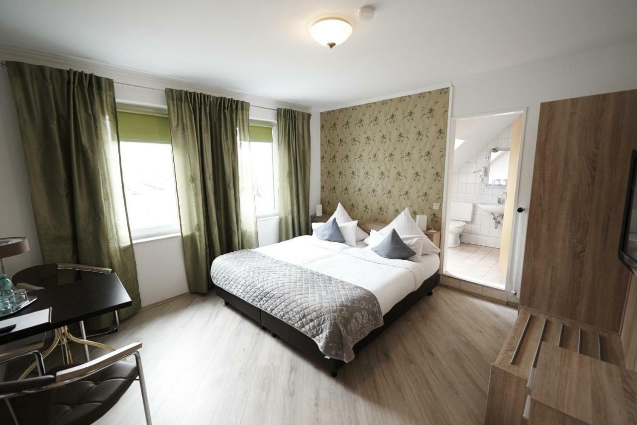 Hotel Wurster Kroog Μπρέμερχαφεν Εξωτερικό φωτογραφία
