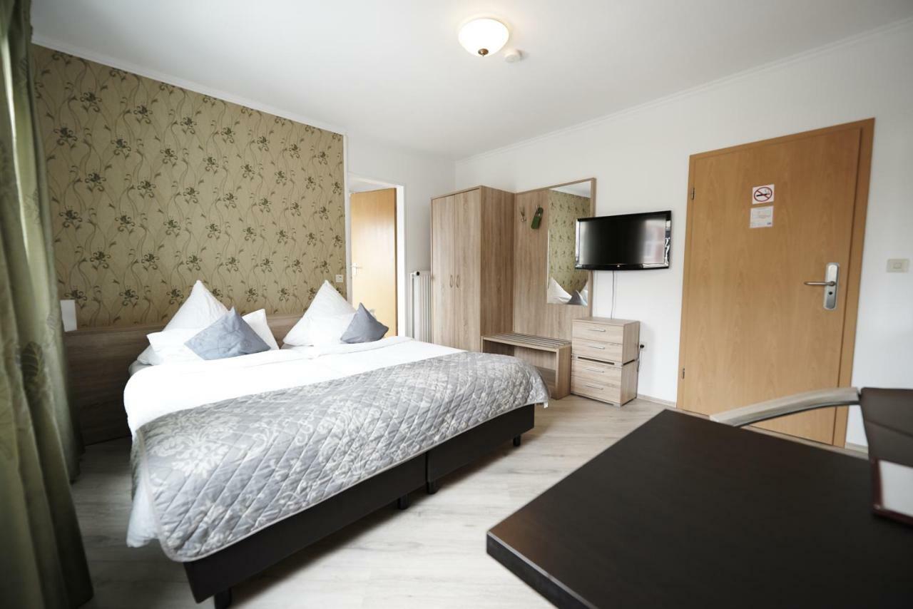 Hotel Wurster Kroog Μπρέμερχαφεν Εξωτερικό φωτογραφία